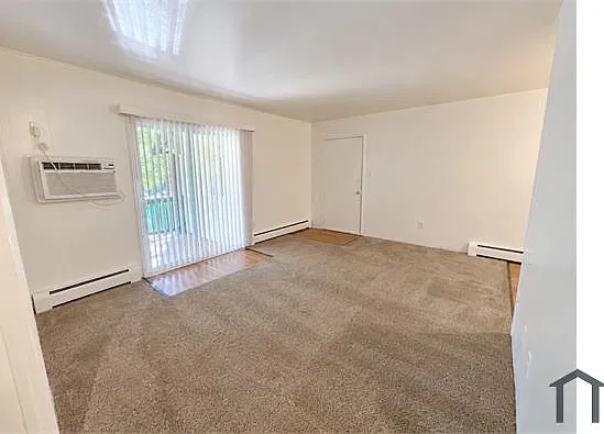 2 bed, 750 sqft, $1,415 — Photo 1