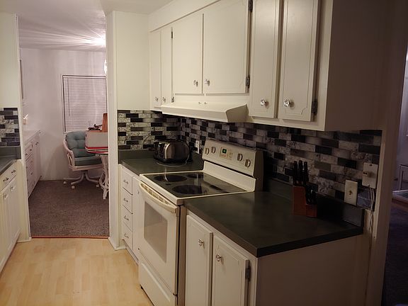 3rd image of 14709 Pioneer Pl #350