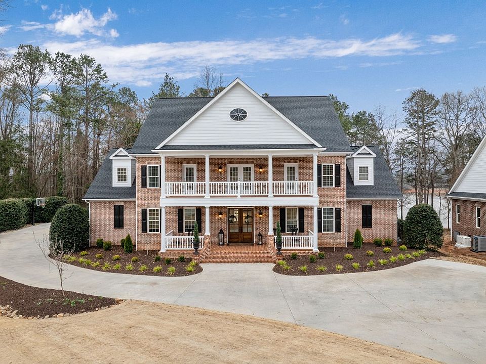 1st image of 128 Chasewater Dr