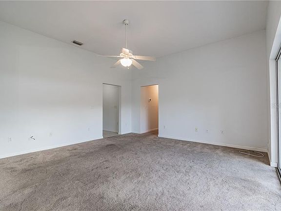 4th image of 4517 Barton Dr