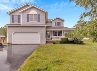 952 Three Rod Rd, Alden, NY 14004