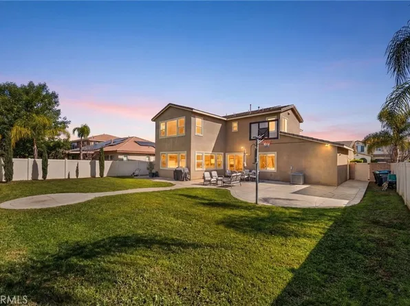35069 Painted Rock St, Winchester, CA 92596