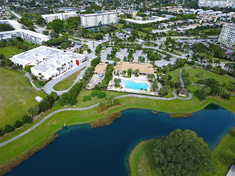 5110 Eucalyptus Dr #3 — Photo 34