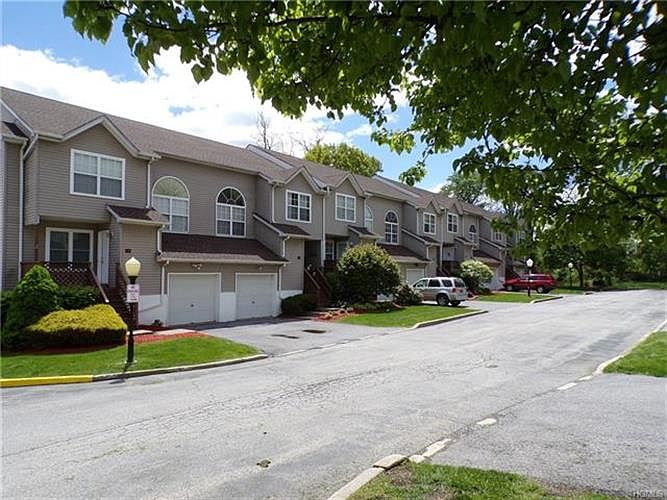 1st image of 703 Driftwood Ln