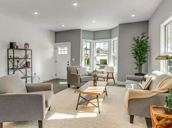 57-59 Franklin St #1, Somerville, MA 02145