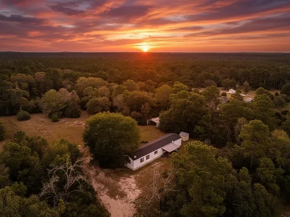 6493 Pappas Rd, Waller, TX 77484