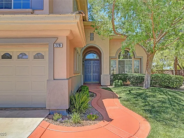 229 N Buteo Woods Ln — Photo 10