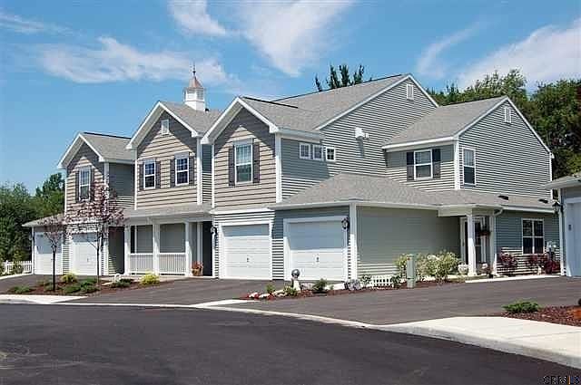 2nd image of 7 Clarice Ln