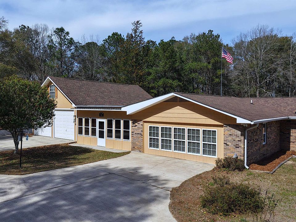 1st image of 36581 Odom Rd