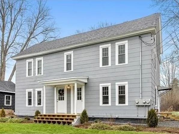 22 Nashua Rd #1, Pepperell, MA 01463