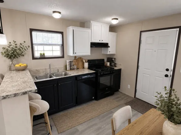1325 N Arthur Burch Dr Lot C15, Bourbonnais, IL 60914