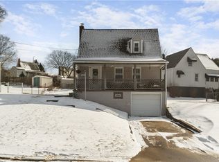 904 Valleyview Dr, Dravosburg, PA