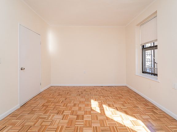 2nd image of 24-05 28th St #B1