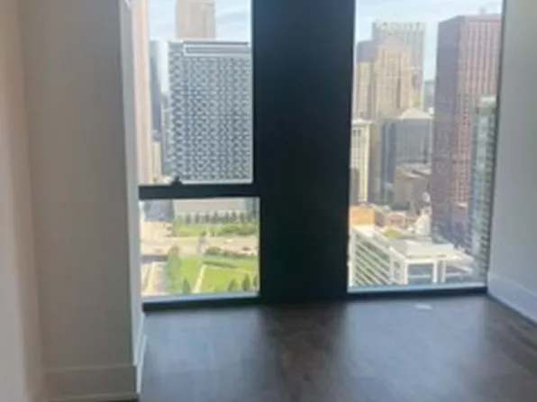 234 W Polk St #3106, Chicago, IL 60607
