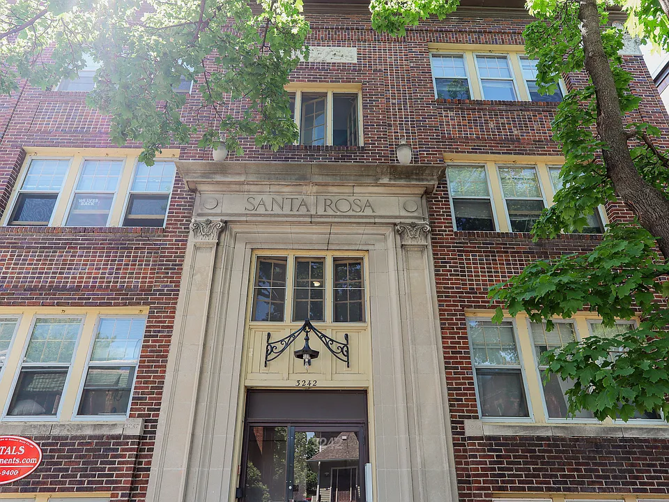 Building Photo 5