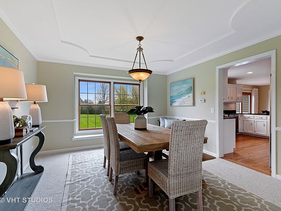 4th image of 40W667 Aberdeen Ln