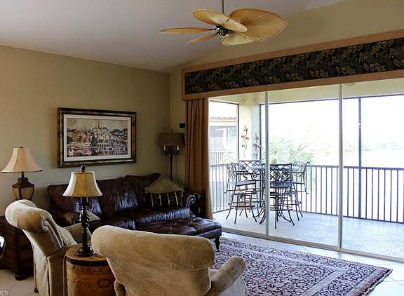 3rd image of 4620 Turnberry Lake Dr Unit 301