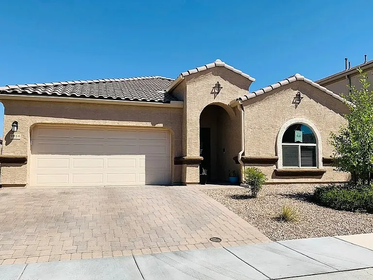9014 W Rolling Springs Dr — Photo 3