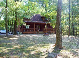 3766 Doug Sumner Ln, Metropolis, IL 62960