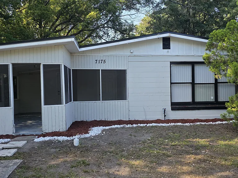 7175 Eudine Dr N — Photo 1