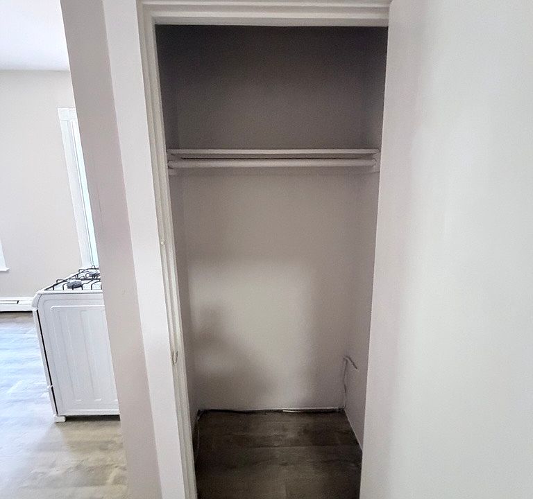 1st image of 187 Green St #187