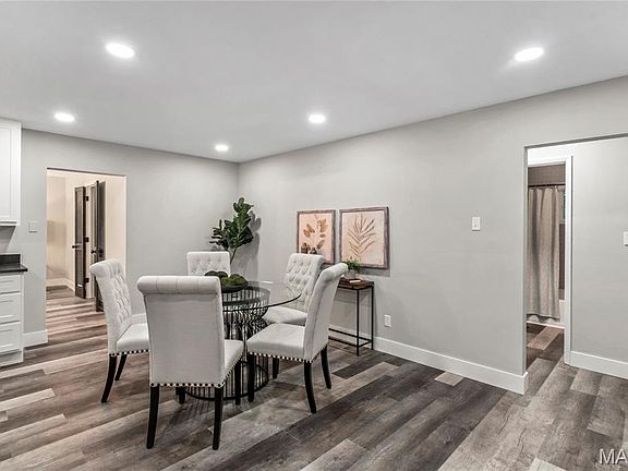 5th image of 541 White Birch Way