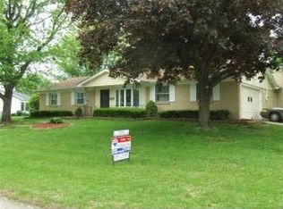 625 S Hickory Dr, Bloomington, IN