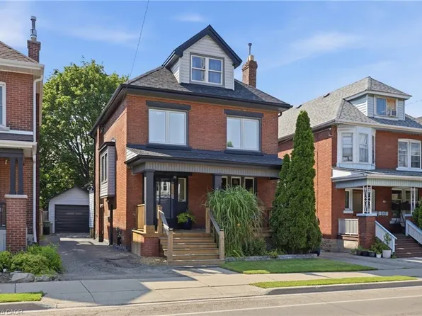 70 Gage Ave S, Hamilton, ON L8M 3C9