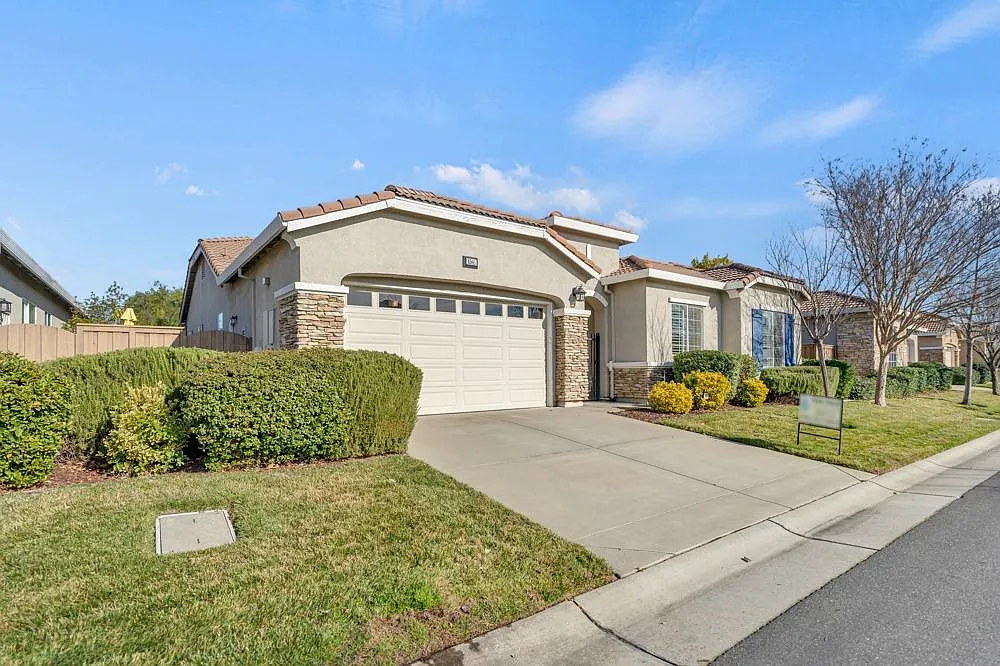 4041 Pozzallo Ln photo 1