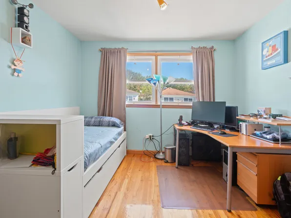 29 Ashwood Court image 16 of 25