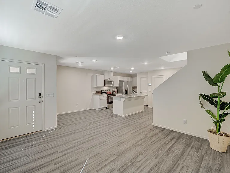 6923 Honor Hill St — Photo 17