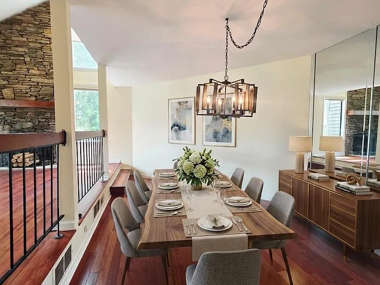 97 Cotswold Cir #2 — Photo 13