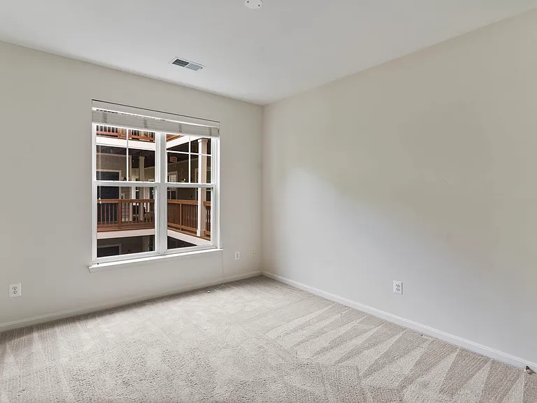 1021 Leeward Way #1021 — Photo 16