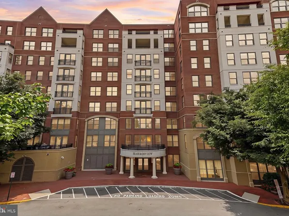 485 Harbor Side St APT 610, Woodbridge, VA 22191