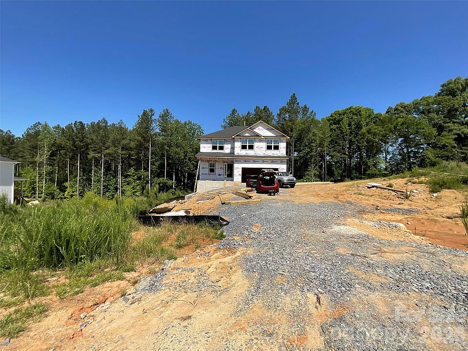 1st image of 1570 Autumn Ln #117