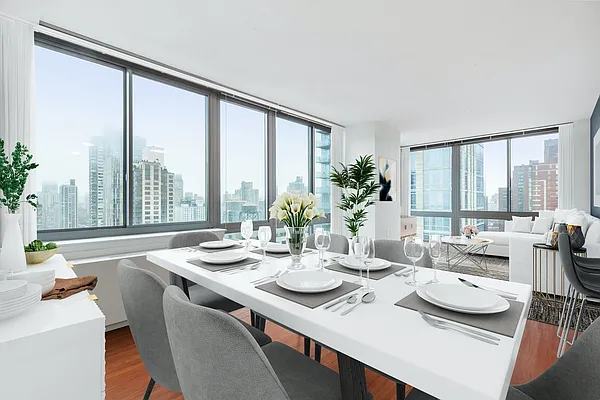 Rented by Greystar | media 2