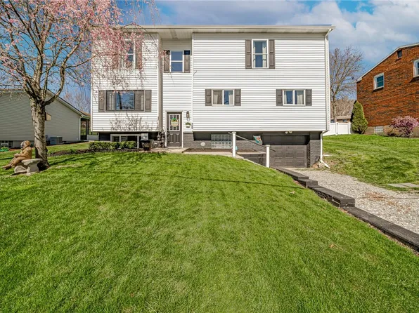 35 Martha Ave, Jeannette, PA 15644