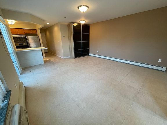 3rd image of 21-70 31st St #3R