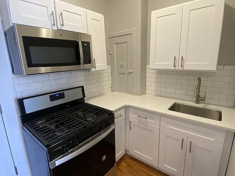 64 Baldwin Avenue — Photo 10