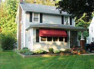 44 Parkview Dr, Painesville, OH 44077