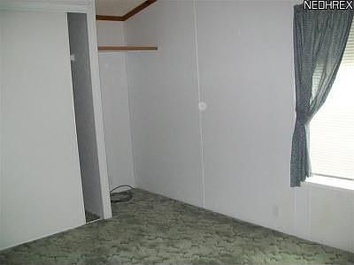 5th image of 8 Grand Blvd