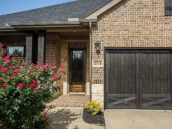 5th image of 2718 Misty Laurel Ct