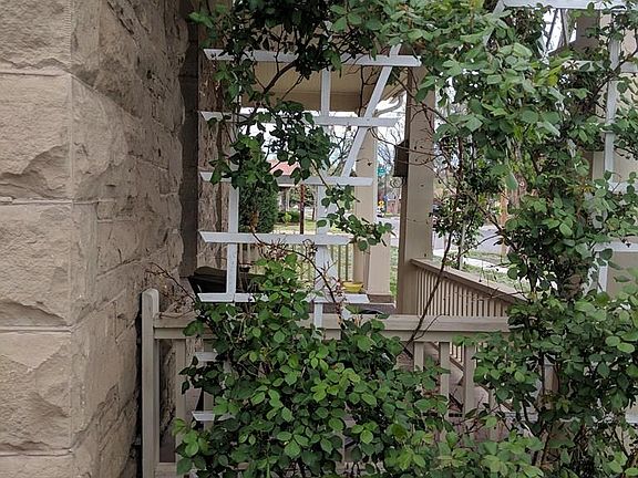 5th image of 807 Beulah Ave