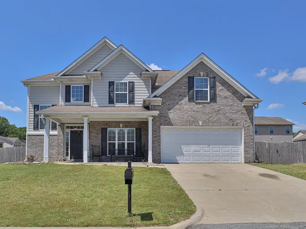 1 Forest Ridge Ct, Phenix City, AL 36869