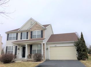 5071 Princeton Ln, Lake In The Hills, IL 60156