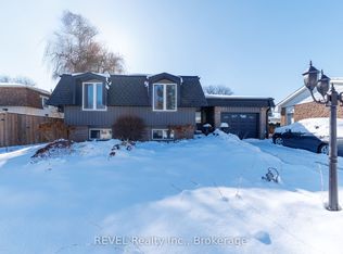 775 Greg Dr, Burlington, ON L7L 5G1