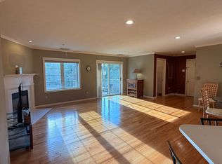 7 Conant Rd APT 21, Winchester, MA 01890