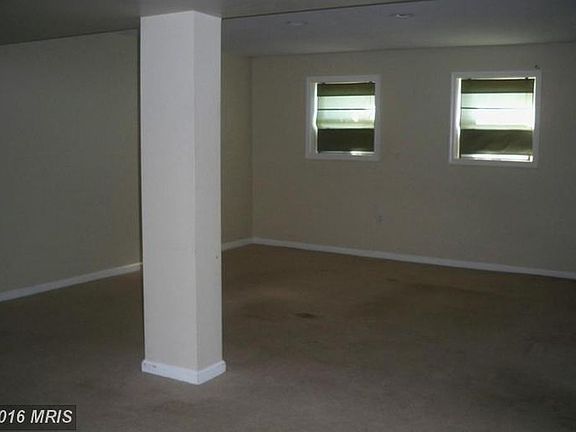 4th image of 111 Everette Pl