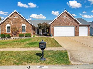 4425 Kerth Manor Dr, Saint Louis, MO 63128