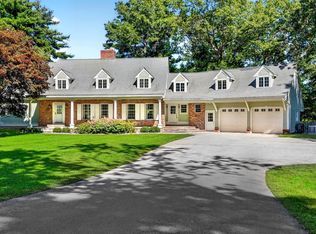 33 River Rdg, Sudbury, MA 01776
